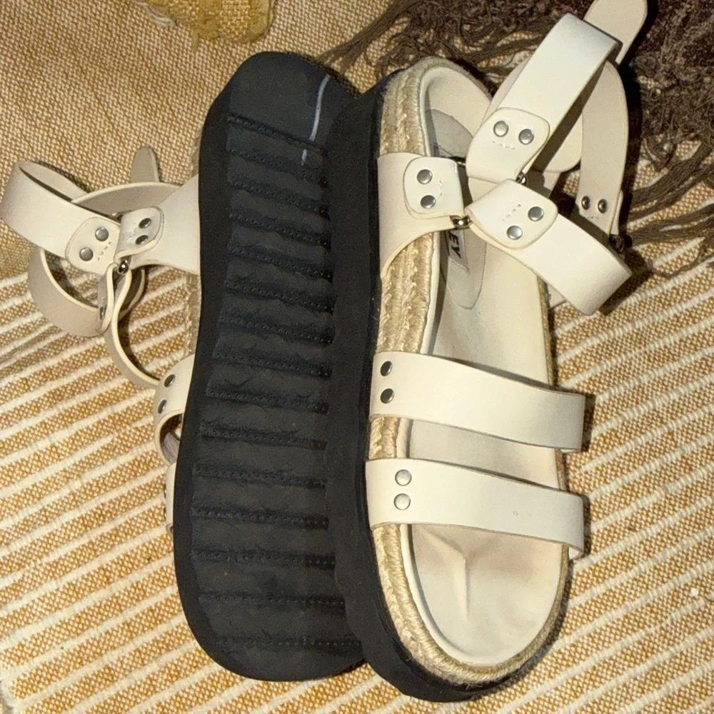 Caverley by Anthropologie Cream Triple-Strap Platform Sandals